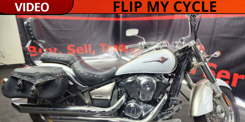 Read more about the article Riding Through Time: Unveiling the Timeless Elegance of the 2006 Kawasaki Vulcan 900″