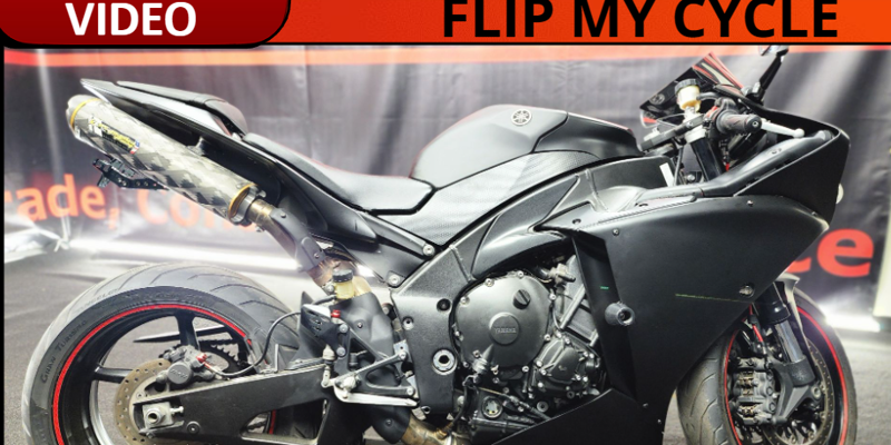 You are currently viewing The 2013 Yamaha YZF-R1: Power and Precision