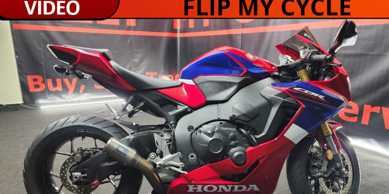 You are currently viewing Unleashing the Beast: The 2022 Honda CBR1000RR Roars onto the Scene”
